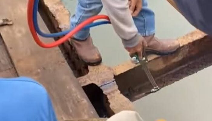 Tak Ingin Bahayakan Pelintas, Jembatan Gunung Nago Diperbaiki