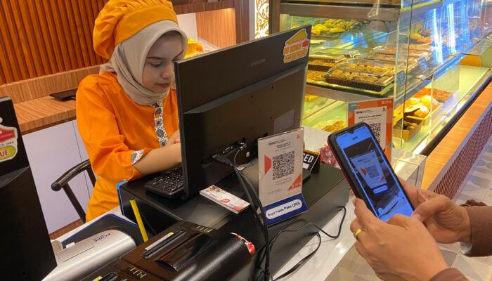 Rumah Jajan Bu Henny Percayakan Layanan BRI, Transaksi Satset Belum Pernah Uang Meleset