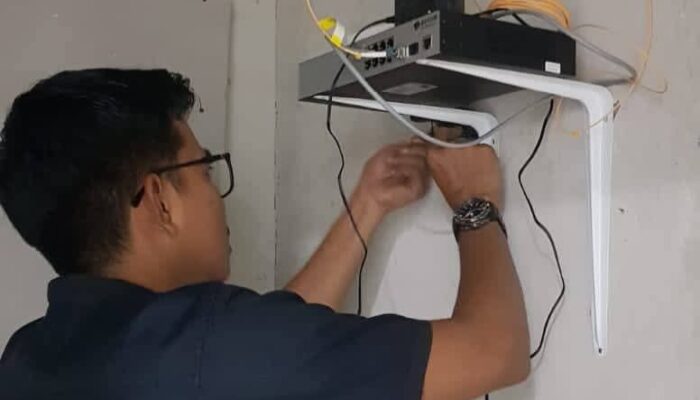 45 SMP di Padang Kini Nikmati Akses Internet Gratis