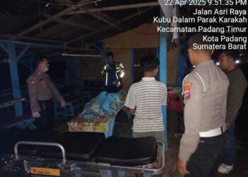 Warga Geger Temukan Mayat di Dalam Dump Truck di Sitinjau Lauik, Ini Identitasnya