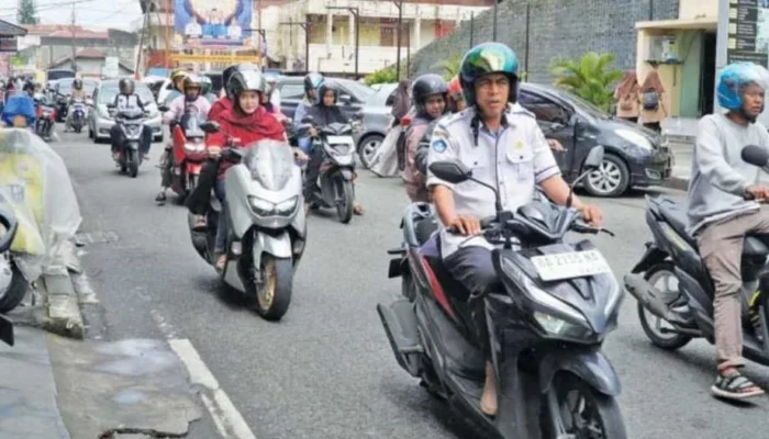 Hari Pertama Sistem Satu Arah di Padang Panjang Berjalan Lancar dan Tertib