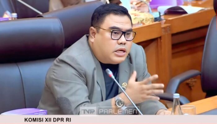 Sumbar Mulai Beralih ke Energi Ramah Lingkungan