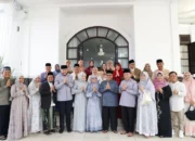 Silaturahmi Saat Lebaran, Ribuan Masyarakat Padati Rumah Dinas Ketua DPRD Sumbar