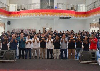 100 Tukang dan Pemilik Toko Bangunan Pasbar Ikuti Pelatihan Aplikasi Produk PT Semen Padang