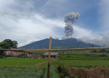 Gunung Marapi Erupsi