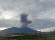 Erupsi Gunung Marapi Disebut Tidak Kontinu