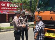 Satlantas Polresta Padang Kandangkan Empat Truk