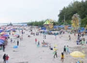 Iven Piaman Barayo Datangkan 162.552 Wisatawan ke Pariaman Selama Libur Lebaran 1446 H