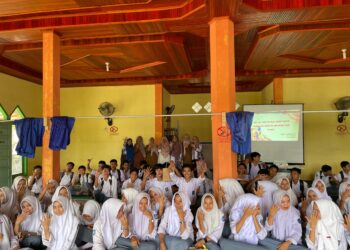 Tim Dosen Unidha Berikan Motivasi Diri Melalui Gadget untuk Membentuk Karakter dan Kompetensi Remaja