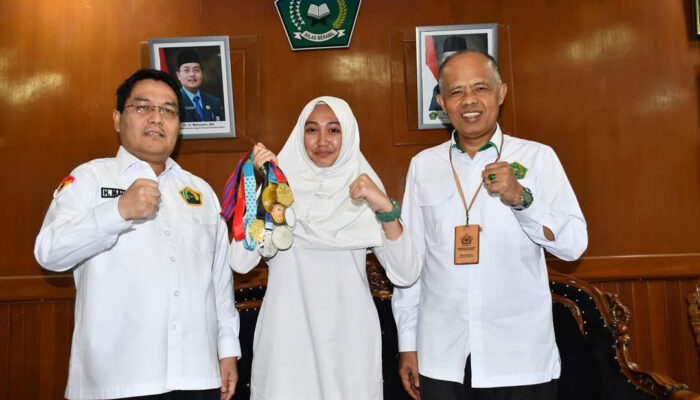 Pelajar MTsN 2 Bukittinggi Ikut Kejuaraan Silat Internasional