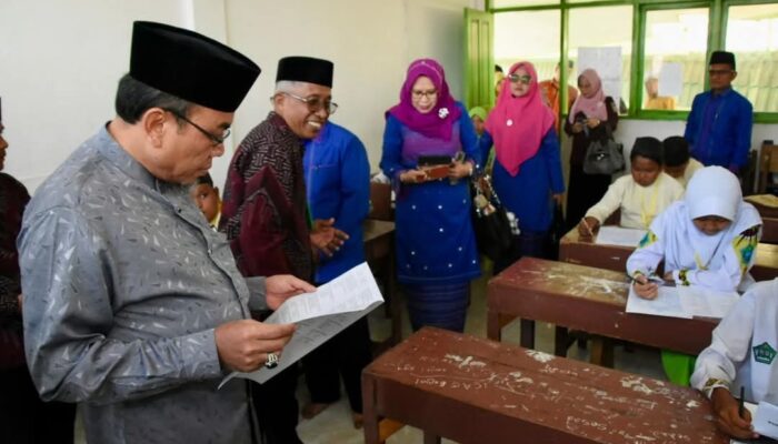 Wawako Tinjau Pelaksanaan Ujian Akhir MDTA