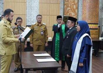 Wako Fadly Amran Lantik 22 Kepala Sekolah, Dorong Padang Juara