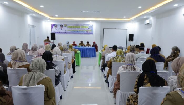 Pustakawan, Guru dan Penggiat Literasi di Pariaman Ikuti Bimtek Literasi Informasi