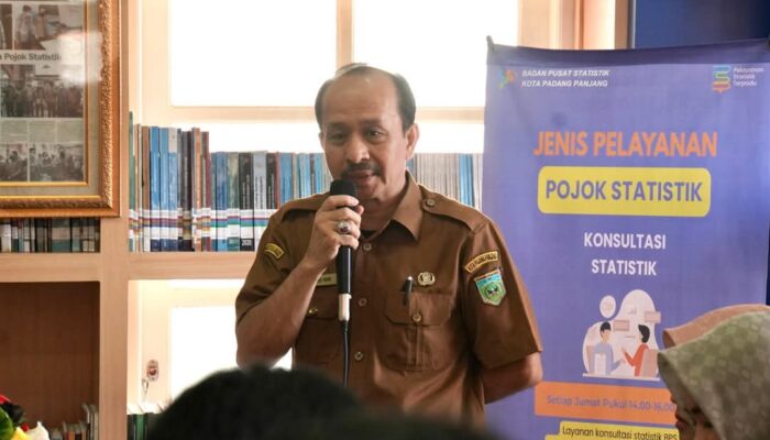 Berkolaborasi dengan DPK, BPS Padang Panjang Tambah Layanan di Pojok Statistik