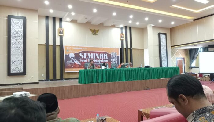 Mengulas Seni Pertunjukan yang Tak Pernah Selesai