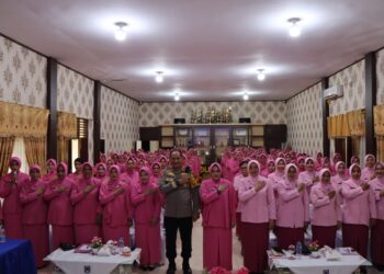 Kapolres Beri Arahan kepada Pengurus Bhayangkari se Pasaman