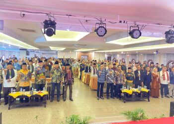 Buka Mubes Pertama Organisasi Minang se-Kepri, Gubernur Sumbar Ajak Perantau Jadi Nasabah Bank Nagari