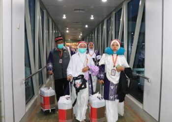 Kloter 07 Tutup Pemberangkatan Gelombang I Embarkasi Padang Menuju Tanah Suci