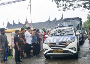 Wabup M Ihpan Lepas Jemaah Haji Pasbar