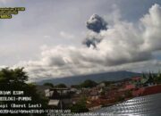 Letusan Gunung Marapi Sepanjang Mei 2025: Ada 9 Kali Letusan dan 508 Kali Hembusan