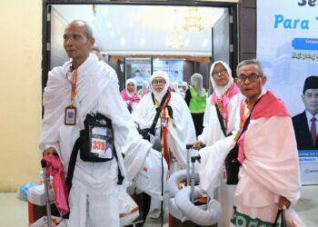 Kemenag Tegaskan Peran Petugas Embarkasi dalam Keberangkatan Gelombang Kedua