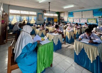 Sebanyak 4.738 Siswa SD dan SMP di Kota Bukittinggi Ikuti Ujian Asesmen Sekolah Berstandar Nasional