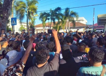 Fadly Amran Tegaskan PKL Permindo Pindah ke Pasar Raya Fase VII