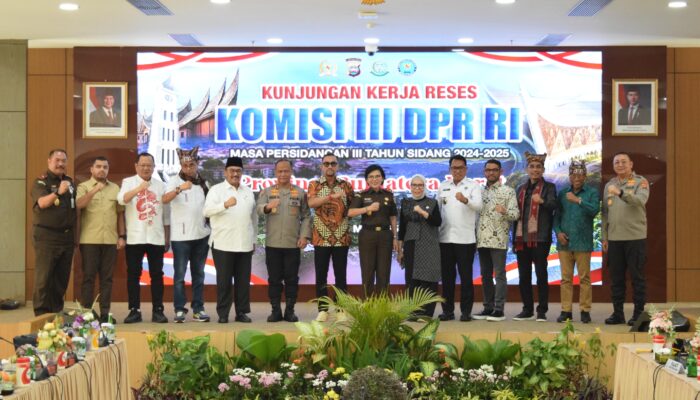 Bentuk Sinergi Antara Legislatif dan Penegak Hukum, Kejati Sumbar Hadiri Reses Komisi III DPR RI