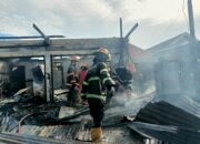 Kerugian Akibat Kebakaran di Padang Capai Rp 1 Miliar, 6 Toko dan 2 Kendaraan Hangus