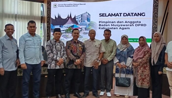 Bahas Penyusunan Jadwal Kegiatan, Bamus DPRD Agam Konsultasi ke DPRD Sumbar