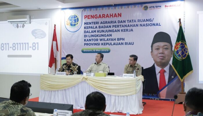 Nusron: Kepala Kantor Harus Jadi Duta Informasi ATR/BPN