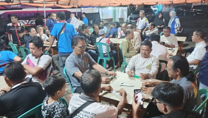 Hendrivon-Sudirman Melaju ke Semifinal Domino Porwaprov Bank Nagari Open 2025