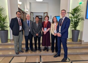 Kemitraan Flu Burung Australia-Indonesia