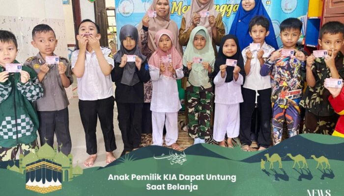 Anak Pemilik KIA Dapat Diskon dan Hadiah Saat Belanja di Padang Panjang