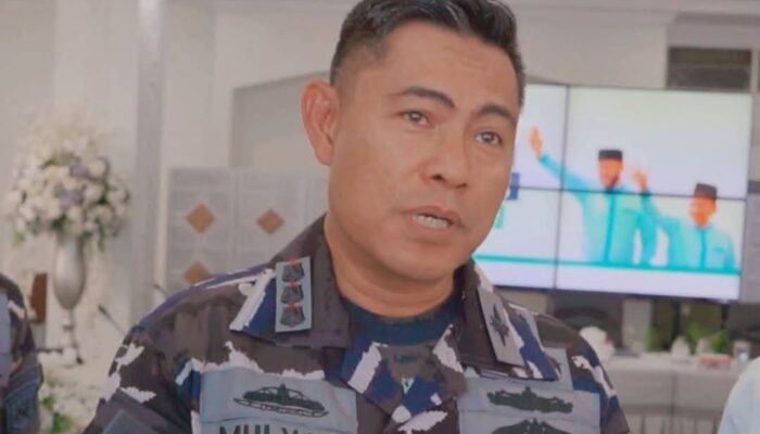 Warga Bisa Kunjungi Openship saat KRI Bima Suci Bersandar di Padang