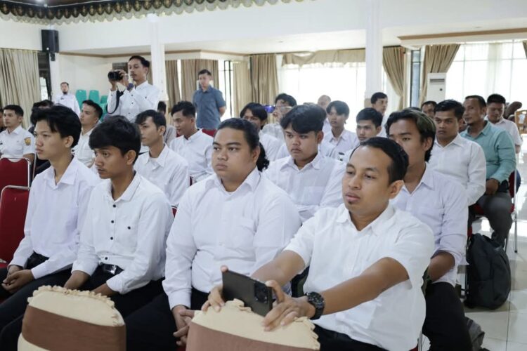 Peserta pelatihan bahasa Jepang yang diinisiasi Dinas Penanaman Modal Pelayanan Terpadu Satu Pintu (DPMPTSP) Kota Pariaman. MITHA