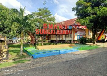 Wali Murid SMKN 1 Sungai Rumbai Keluhkan Pungutan Uang Komite