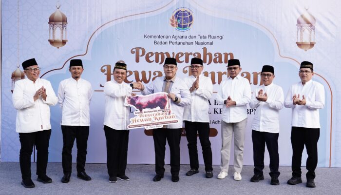 Iduladha 1446 H, Wamen Ossy: Momentum Spiritualisasi Nilai Pengabdian di Lingkungan Birokrasi