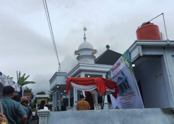 Surau Tigo Batua di Nagari Parambahan Kecamatan Lima Kaum Selesai Dibangun Ulang