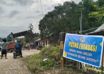 Tanah Longsor di Kabupaten Parigi Moutong, Sulawesi Tengah, Tim Gabungan Masih Lakukan Pencarian Korban