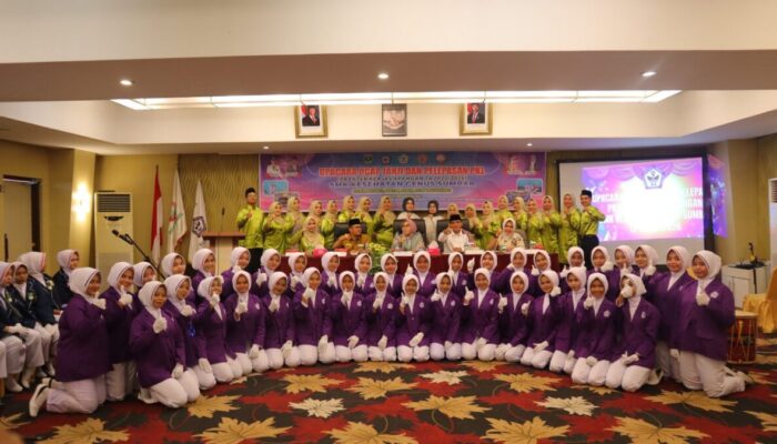 Kadisdik Sumbar Lepas 40 Siswa SMK Kesehatan Genus Prakerin ke dalam dan Luar Negeri