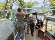 Satpol PP Padang Tertibkan PKL di Jalan Flamboyan yang Langgar Kesepakatan