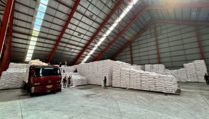 Dukung Distribusi Pupuk di Sumbar, Pelindo Regional 2 Teluk Bayur Fasilitasi Ketersediaan Gudang