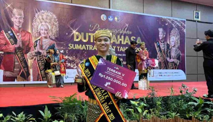 Kegigihan Rifki Menjemput Mimpi, Raih Gelar Duta Bahasa hingga Ikuti KKN Internasional