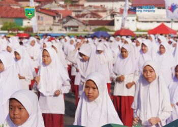 Pemko Siapkan Kartu Padang Panjang Pintar, Gratis Perlengkapan Sekolah bagi Siswa Kurang Mampu