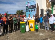 Peringati Hari Lingkungan Hidup, Semen Padang Donasikan Tong Sampah Terpilah di Ulakan