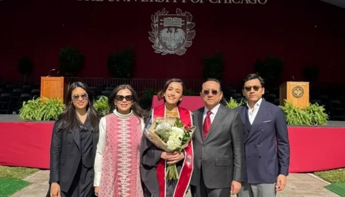 Putri Irman Gusman Raih MBA di Universitas Chicago