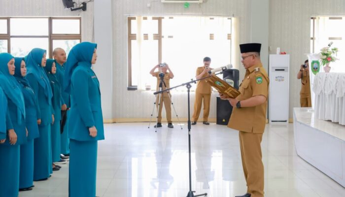 Bupati Kukuhkan TP PKK Pasaman, Dorong Wujudkan Keluarga Sejahtera