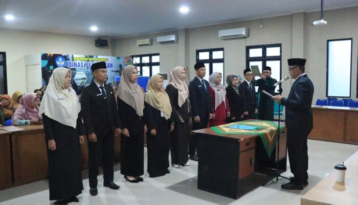 Pemko Payakumbuh Lantik 10 Pejabat Fungsional, Dorong Penguatan Kualitas Pendidikan
