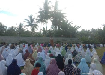 Masyarakat Nagari Batu Balang Gelar Salat Istisqa Minta Turun Hujan